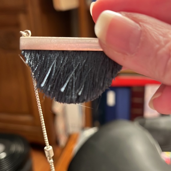 Madewell Adjustable Necklace with Fun and Classy Dark Blue Fringed Pendant - Picture 7 of 7